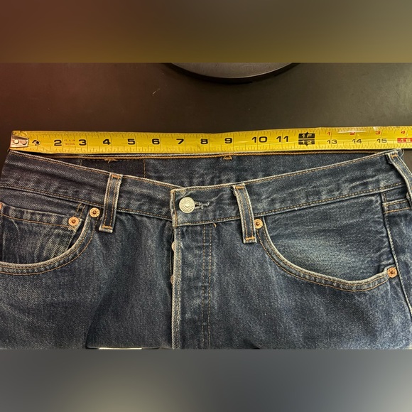 Vintage Women’s 501 Levi's Straight Leg Dark Wash Jeans - Made in USA - Picture 9 of 11